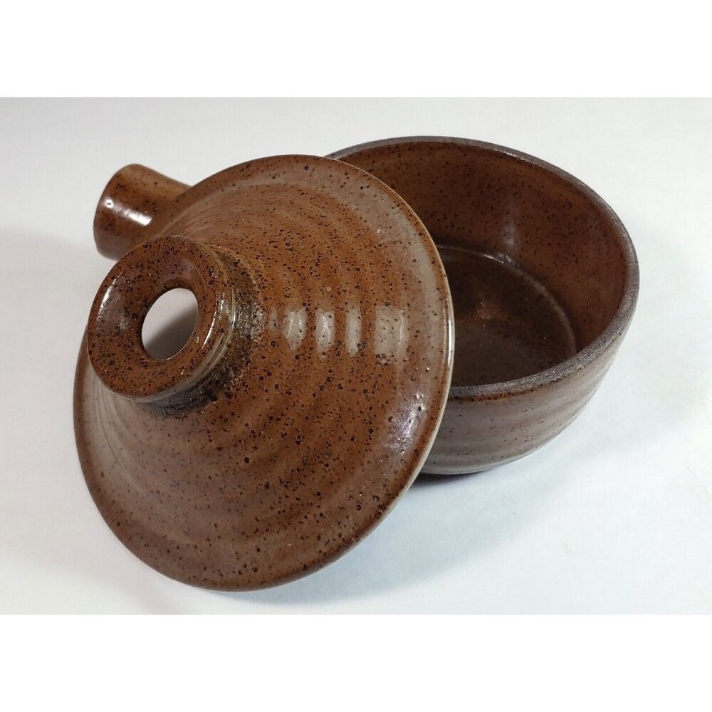 VTG Ceramic Pottery Crock with Handle & Vented Lid - French Onion Soup Bowl